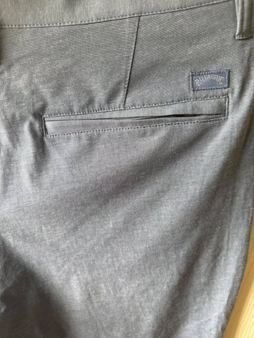 NWT Billabong Crossfire Hybrid Submersible Shorts Size 31